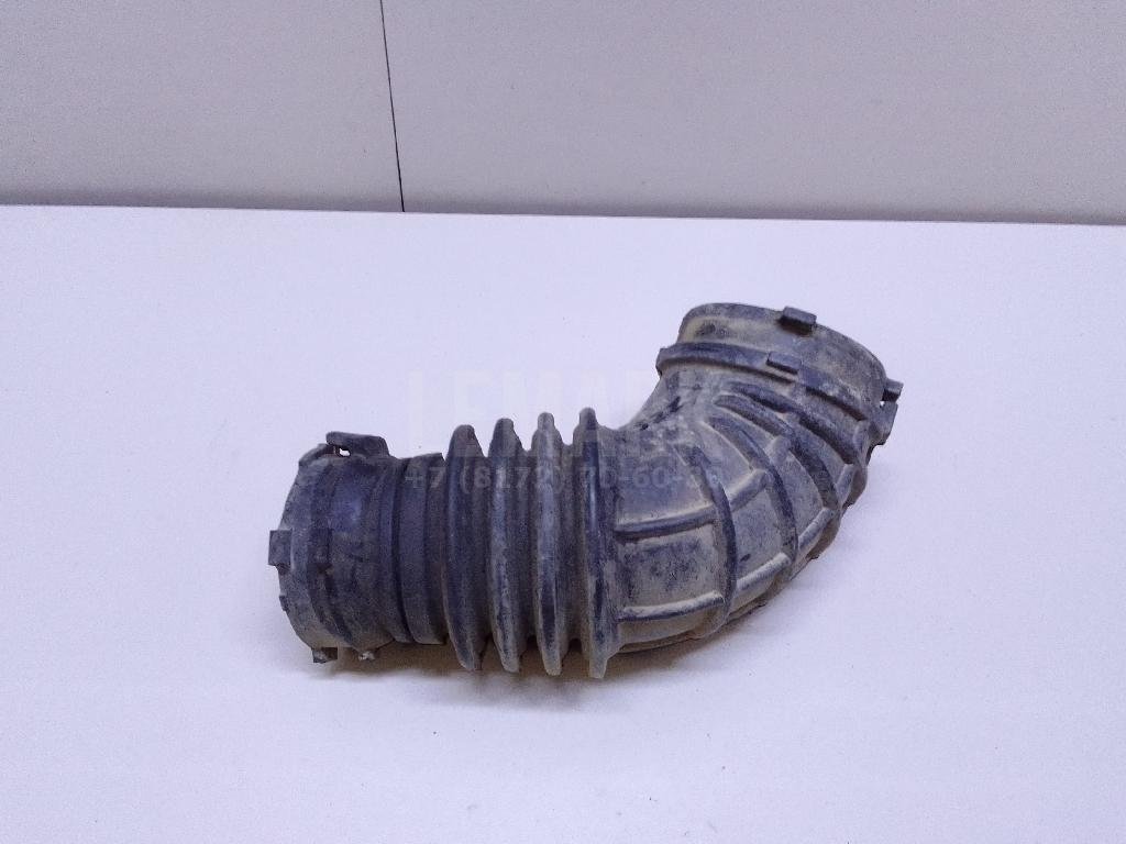 Патрубок воздушного фильтра