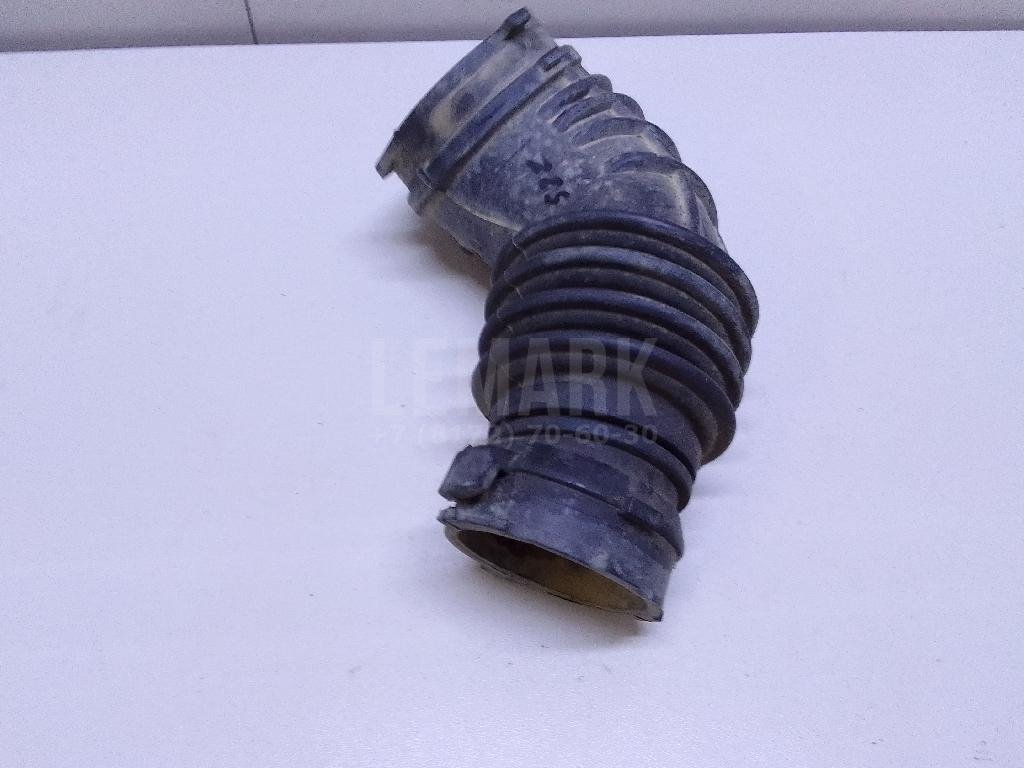 Патрубок воздушного фильтра