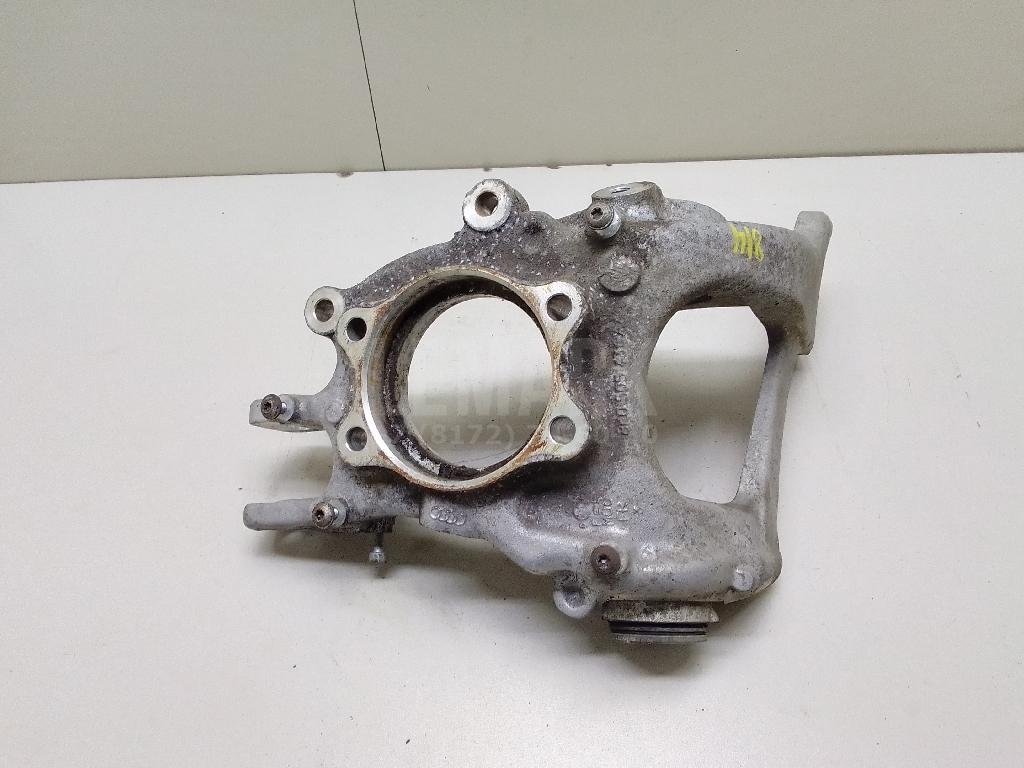 Кулак поворотный задний правый