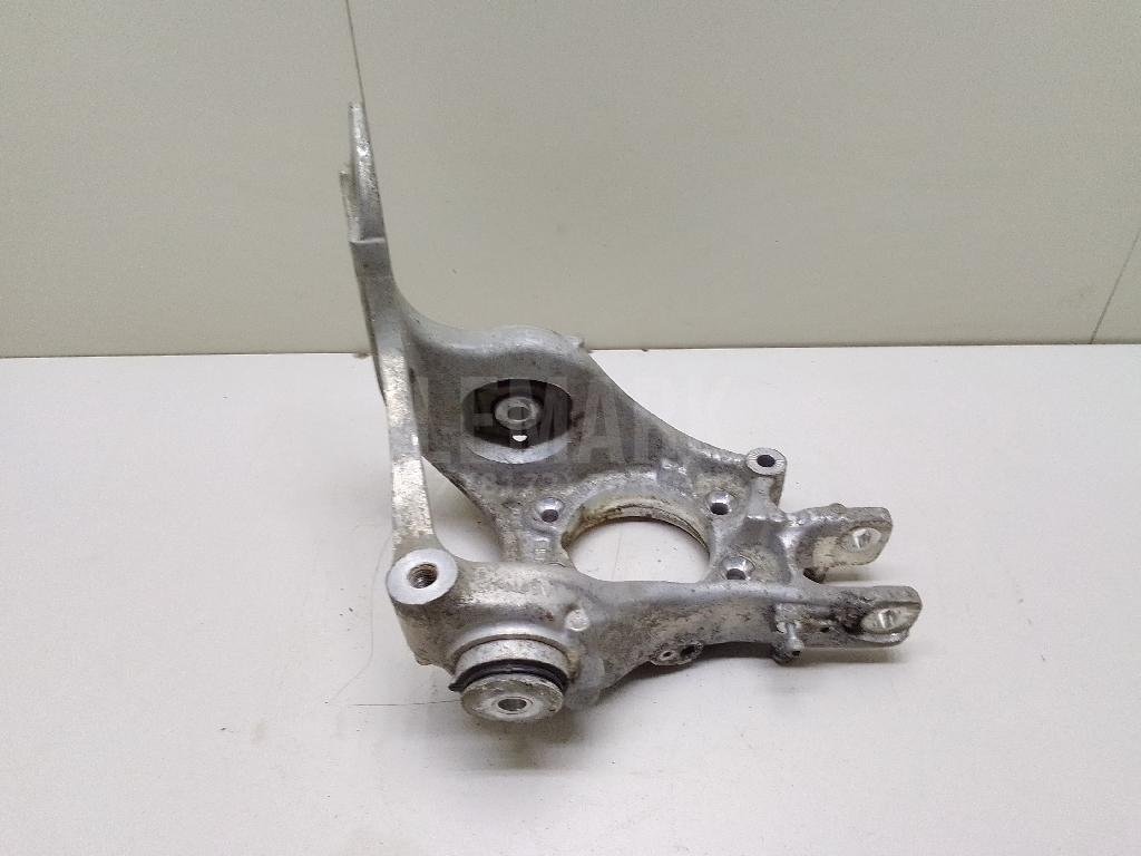 Кулак поворотный задний правый