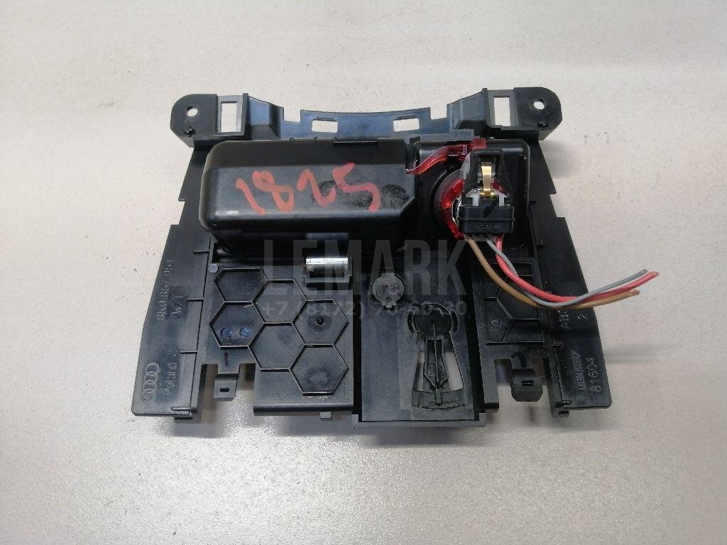 Пепельница передняя