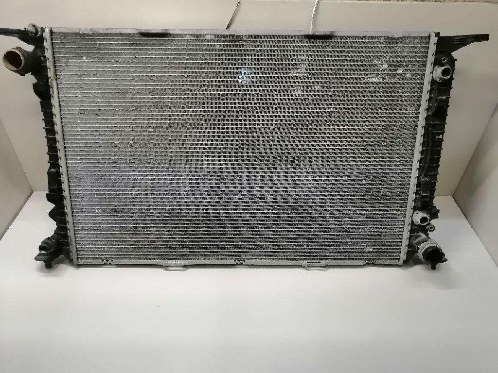 Радиатор основной