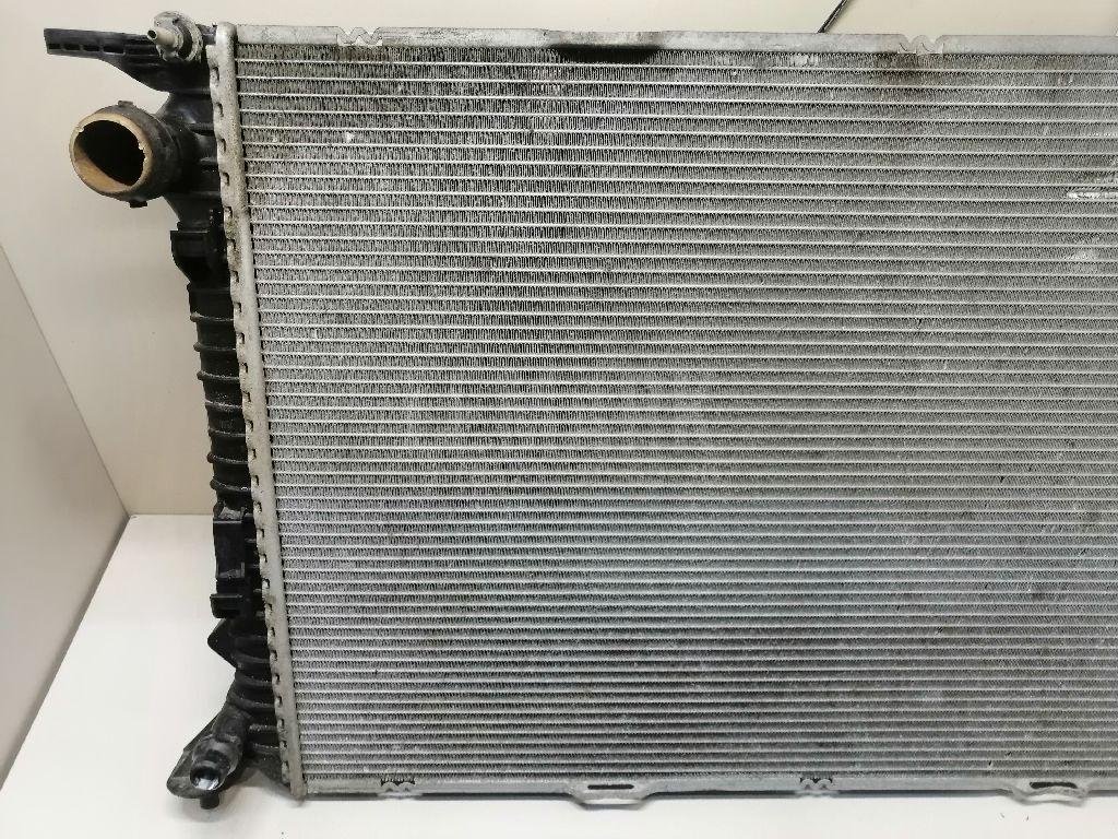 Радиатор основной