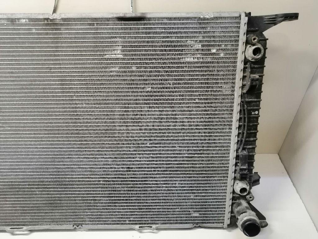 Радиатор основной