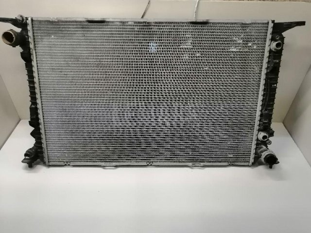 Радиатор основной