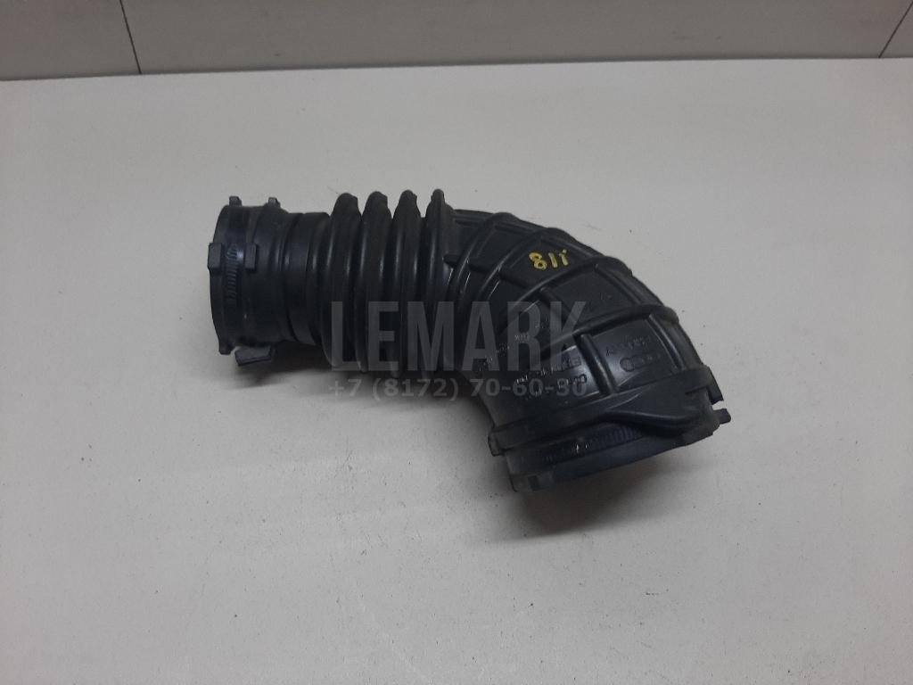 Патрубок воздушного фильтра