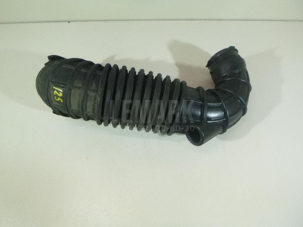 Патрубок воздушного фильтра