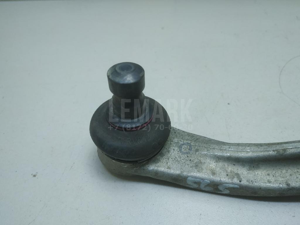 Рычаг передний верхний правый задний