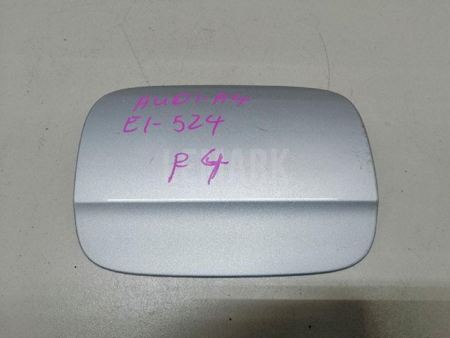 Лючок бензобака