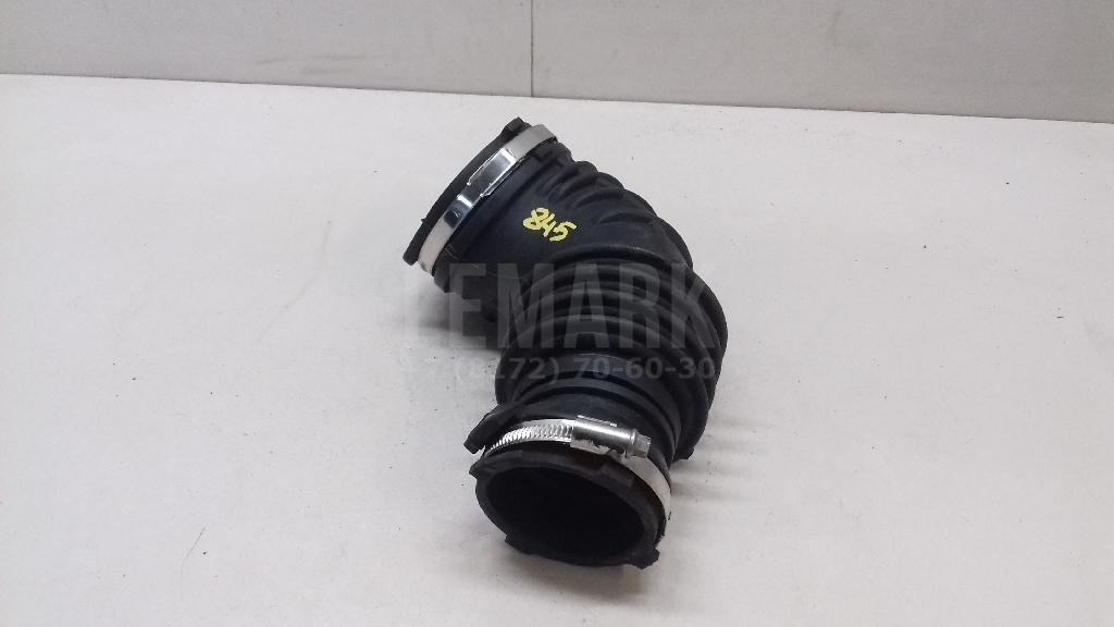 Патрубок воздушного фильтра