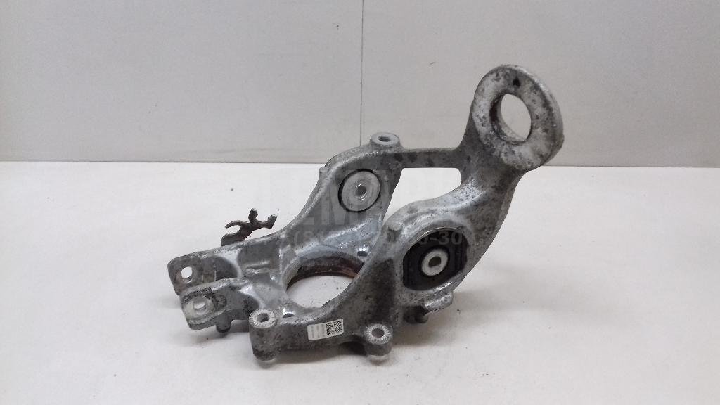 Кулак поворотный задний правый