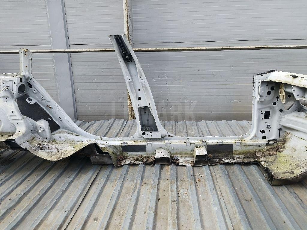 Крыло заднее левое для  Audi A4 [B8] Allroad 2009-2015