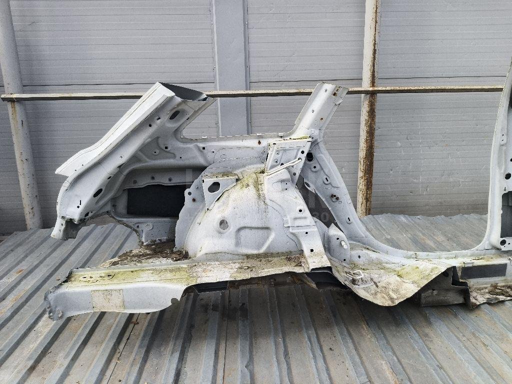 Крыло заднее левое для  Audi A4 [B8] Allroad 2009-2015