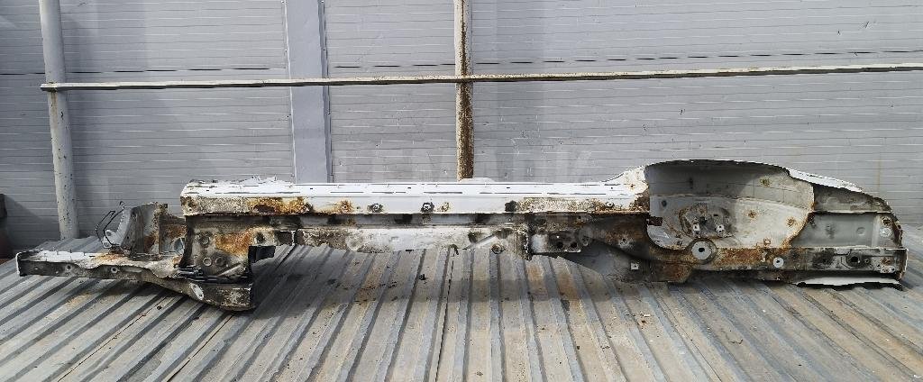 Крыло заднее левое для  Audi A4 [B8] Allroad 2009-2015