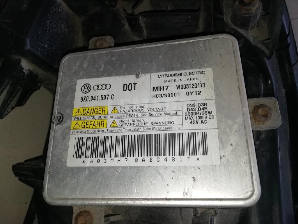 Фара правая для  Audi A3 [8PA] Sportback 2004-2013