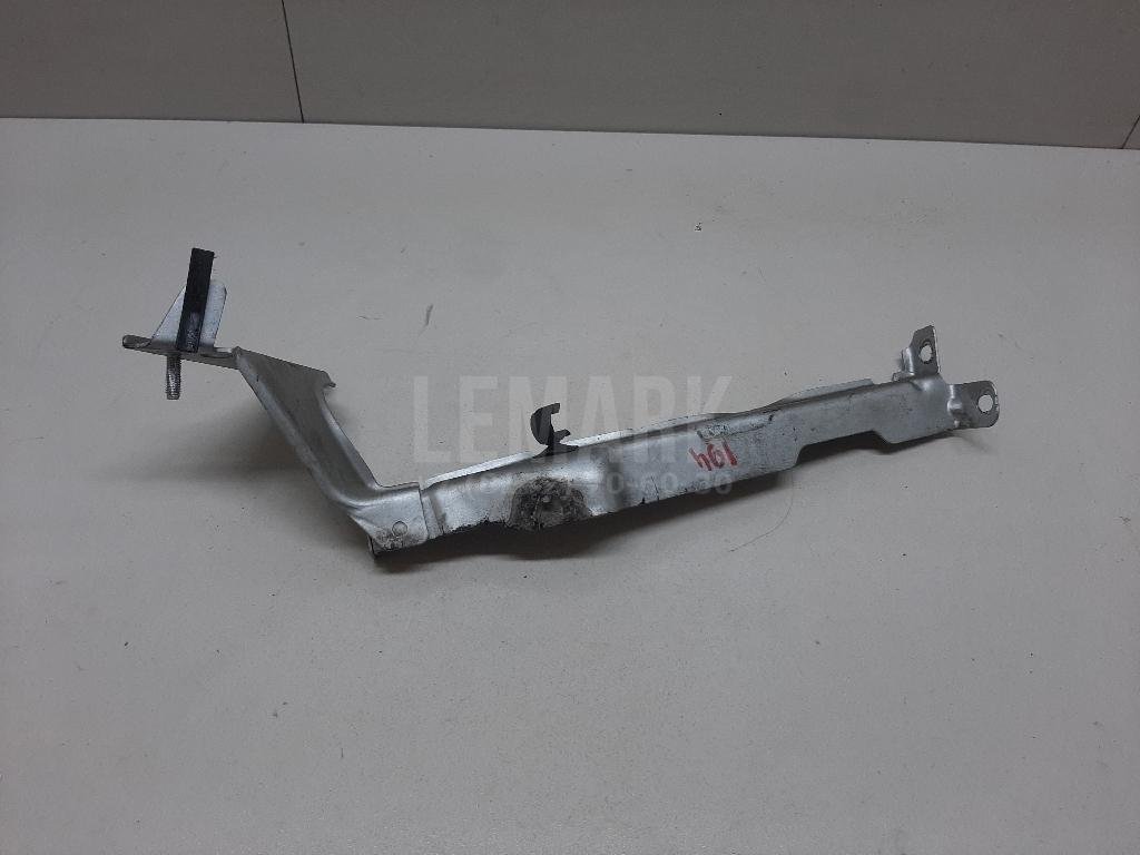 Кронштейн крепления крыла