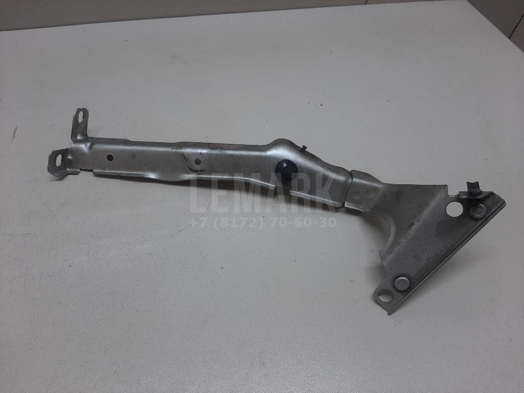 Кронштейн крепления крыла