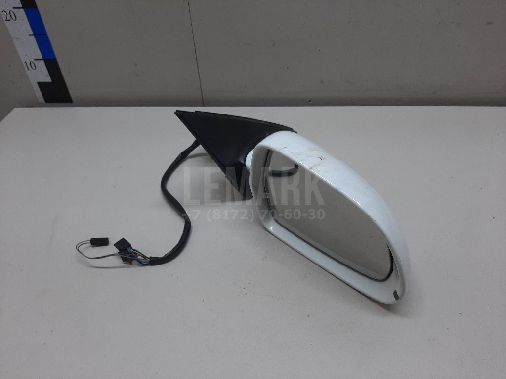 Зеркало правое электрическое
