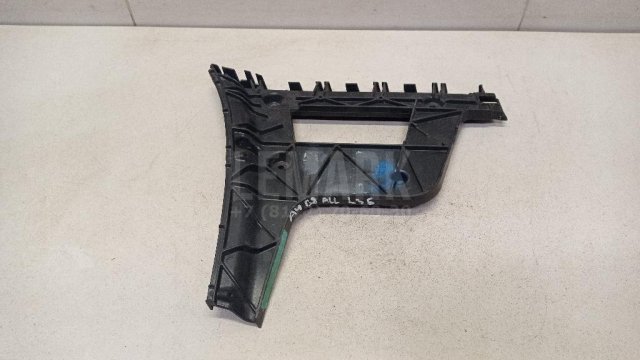 Кронштейн заднего бампера левый