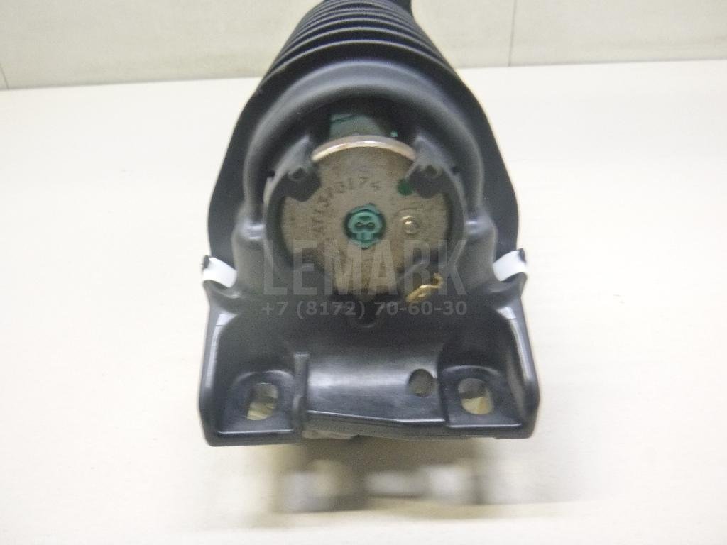 Подушка безопасности пассажирская (в торпедо)