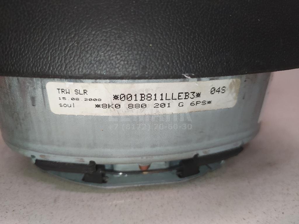 Подушка безопасности в рулевое колесо