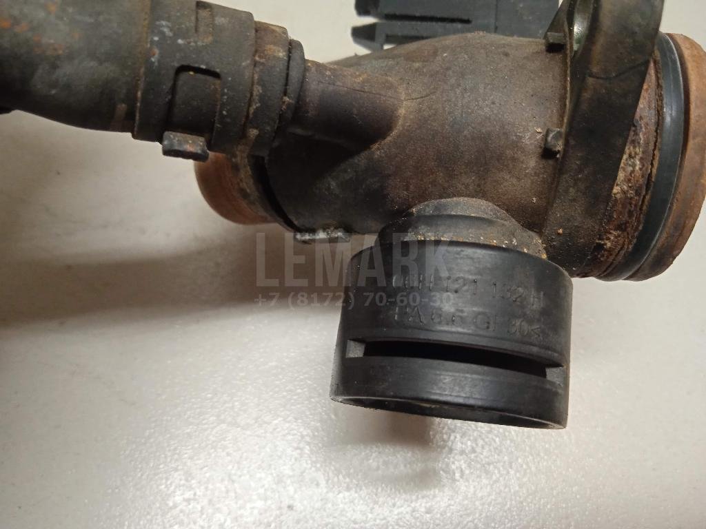 Фланец двигателя системы охлаждения