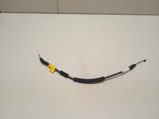 Трос открывания двери