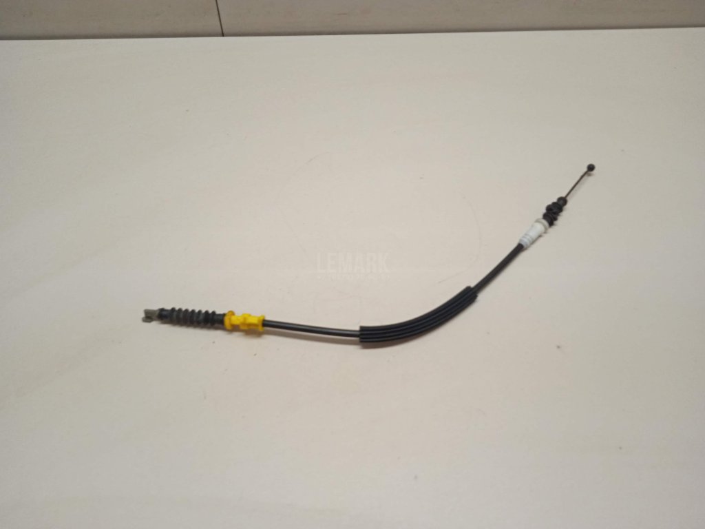 Трос открывания двери