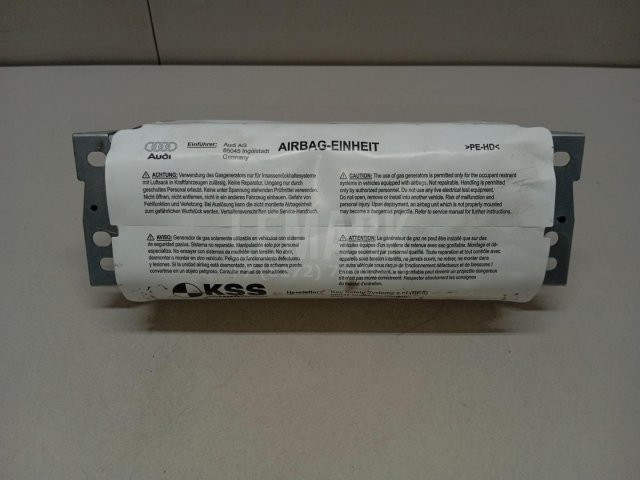 Подушка безопасности пассажирская (в торпедо)