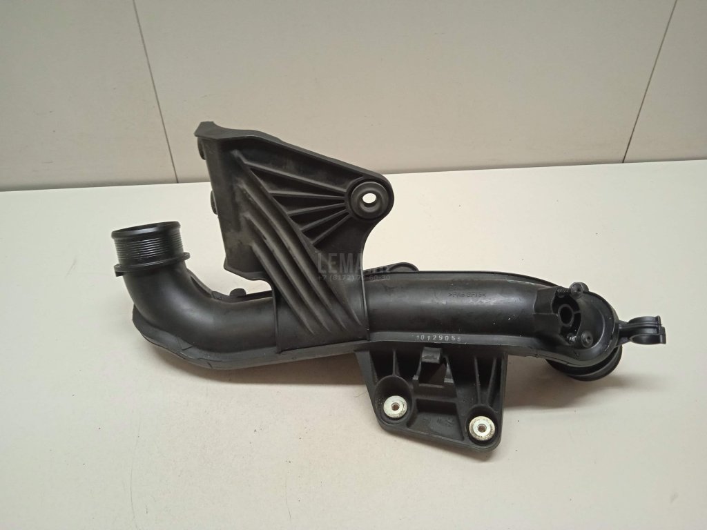 Патрубок интеркулера