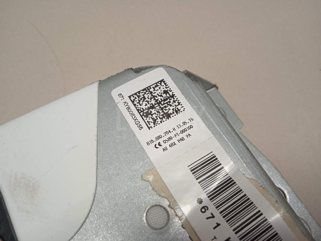 Подушка безопасности пассажирская (в торпедо)