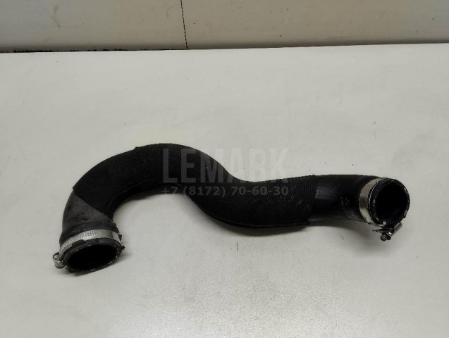 Патрубок интеркулера