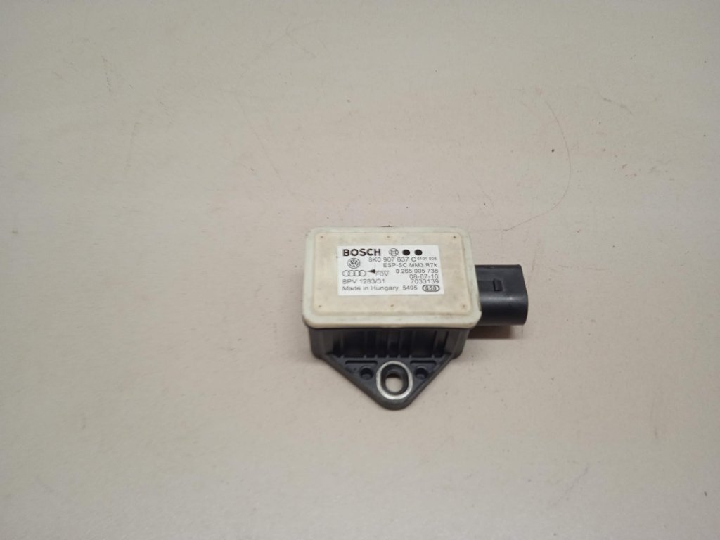 Датчик ускорения