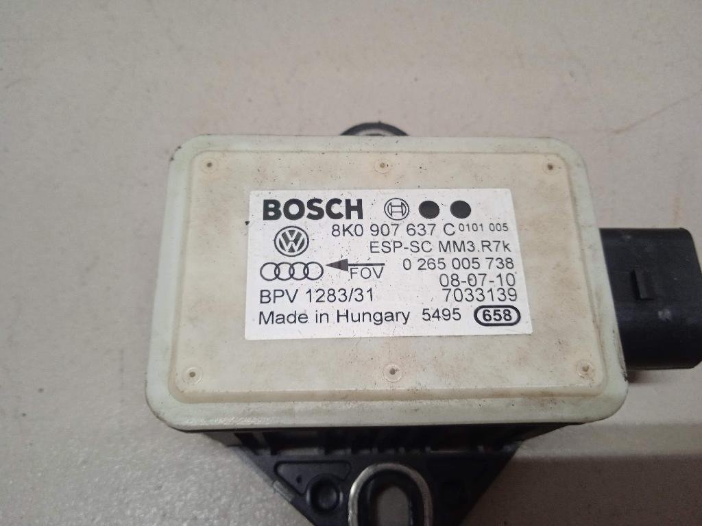 Датчик ускорения