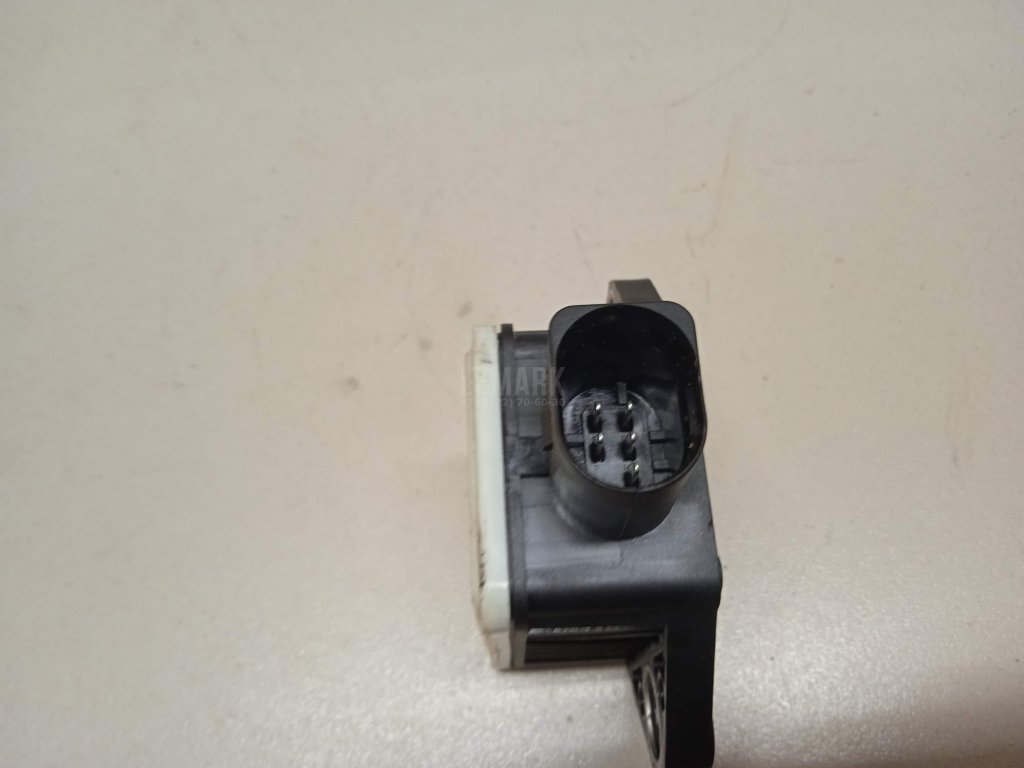 Датчик ускорения