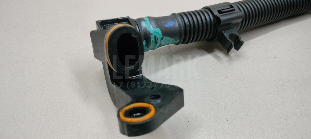 Трубка вентиляционная для  Audi A4 [B6] 2000-2004