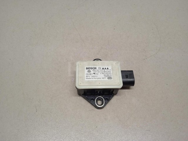 Датчик ускорения