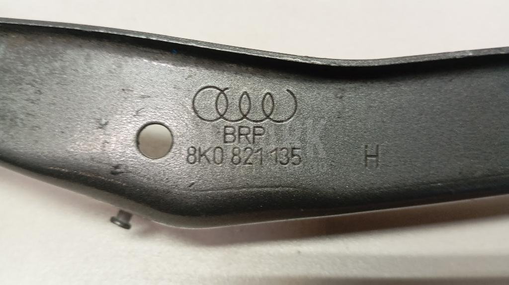 Кронштейн крепления крыла