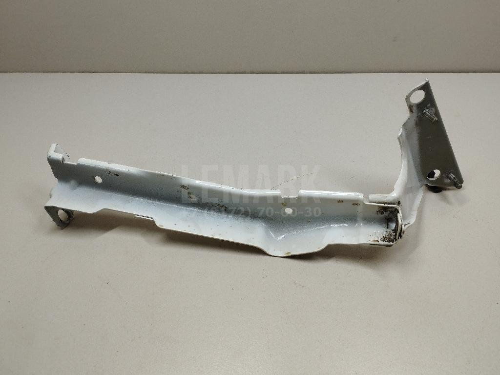 Кронштейн крепления крыла для  Audi A4 [B6] 2000-2004