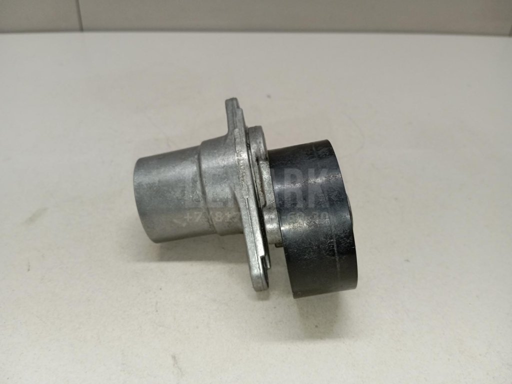 Натяжитель ремня