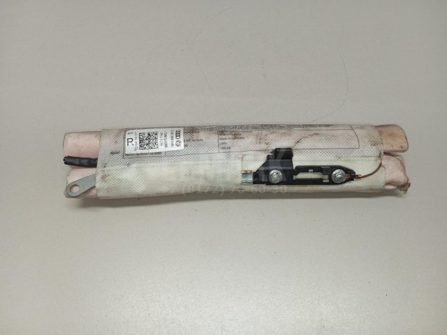 Подушка безопасности боковая (в сиденье)