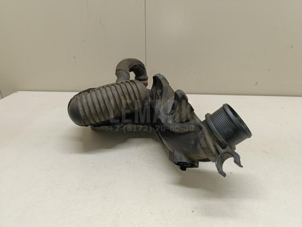 Патрубок интеркулера