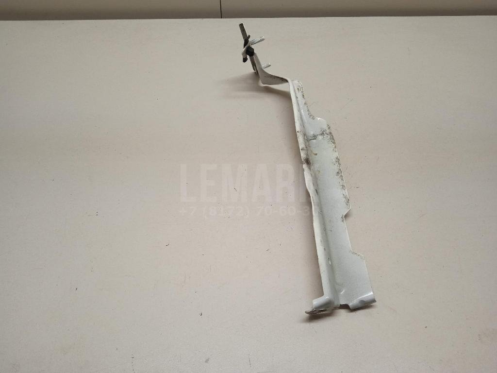 Кронштейн крепления крыла