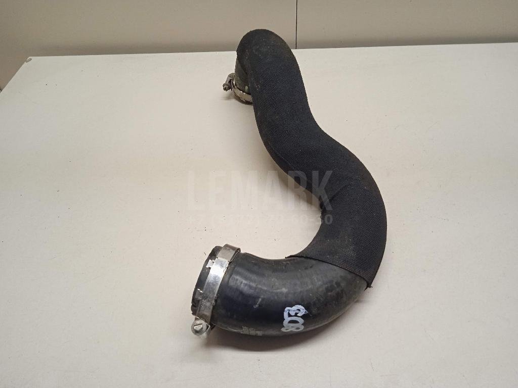 Патрубок интеркулера