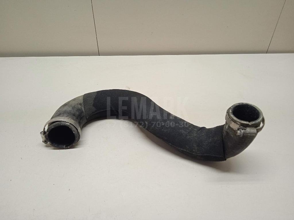 Патрубок интеркулера