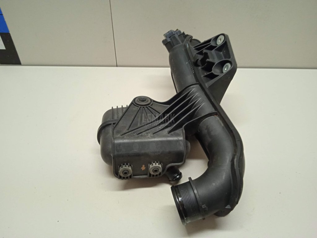 Патрубок интеркулера