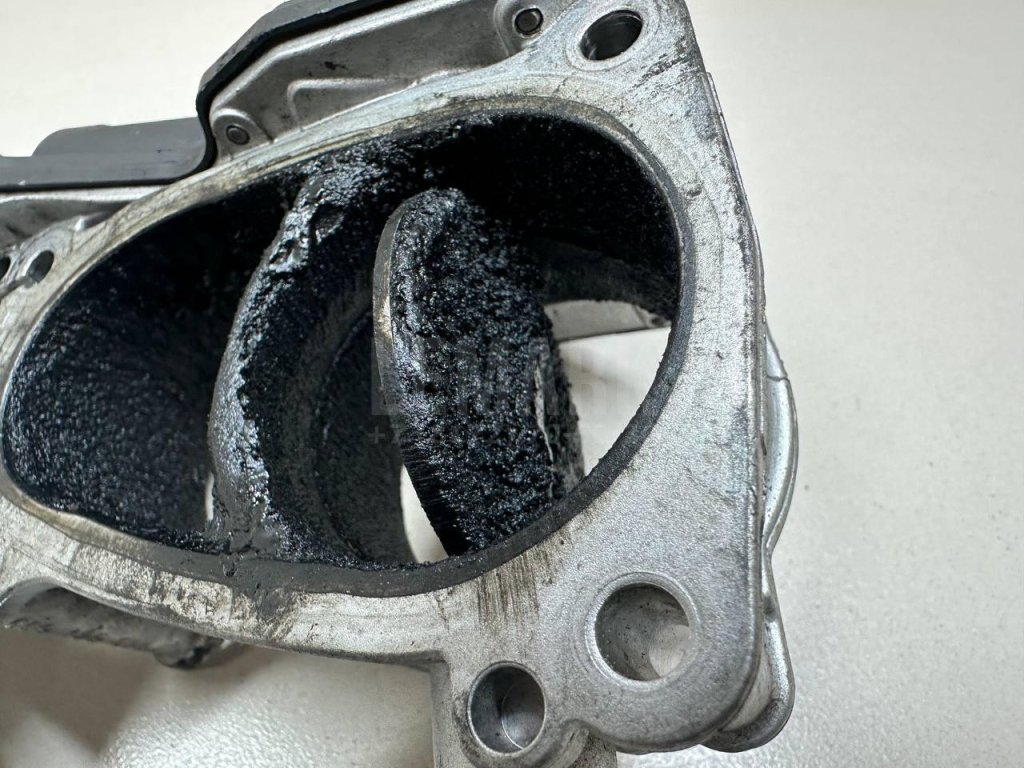 Заслонка дроссельная электрическая