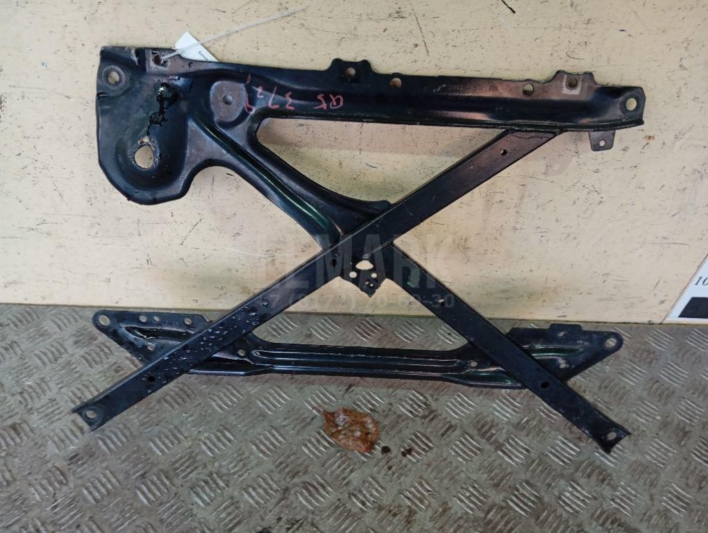 Балка подмоторная