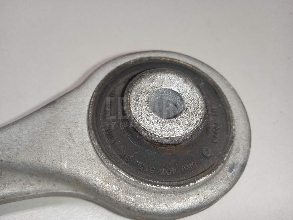 Рычаг передний верхний левый передний