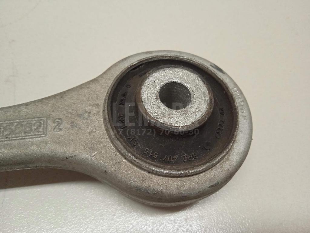 Рычаг передний верхний правый передний